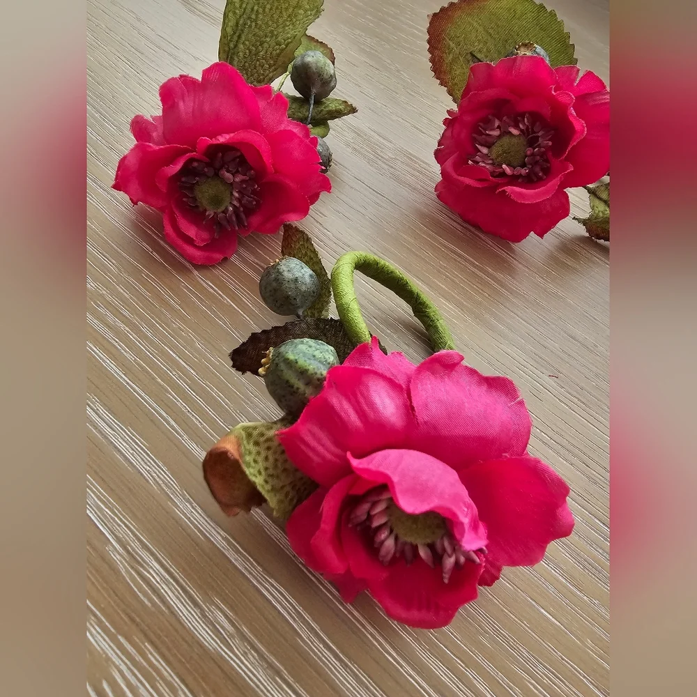 Set of 8 Hot Pink Silk Flower Napkin Rings – Floral Garden Table Decor